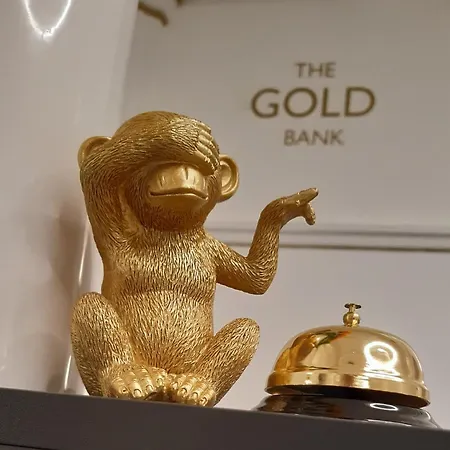 The Gold Bank 4*