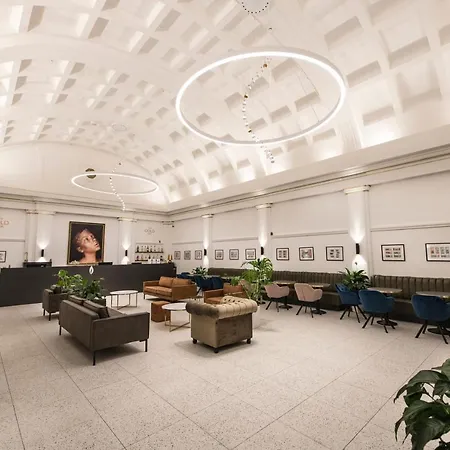 The Gold Bank براغ